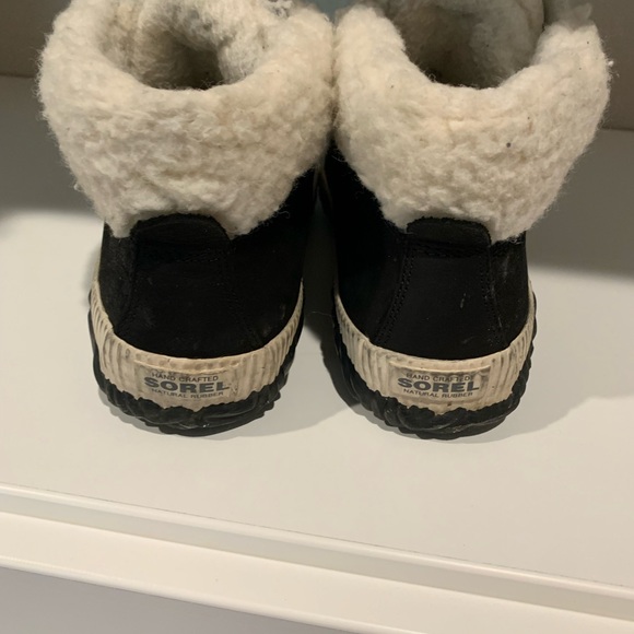 Sorel Boot - Picture 3 of 4